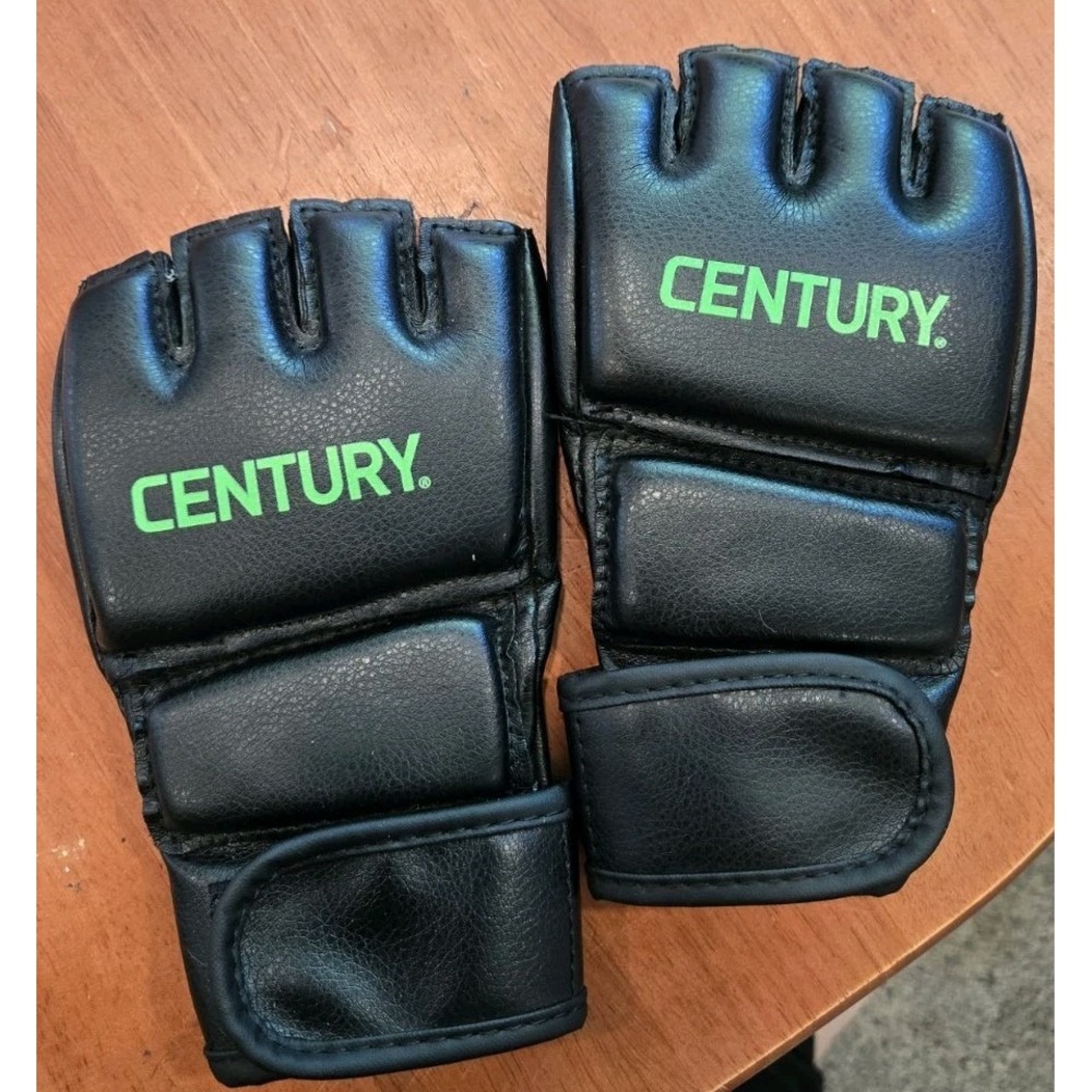 Century Youth L/XL MMA Gloves Black Martial Arts Sparring Training Grappling